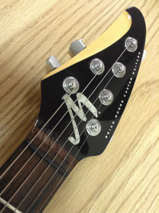 I used this guitar for the examples recorded here.