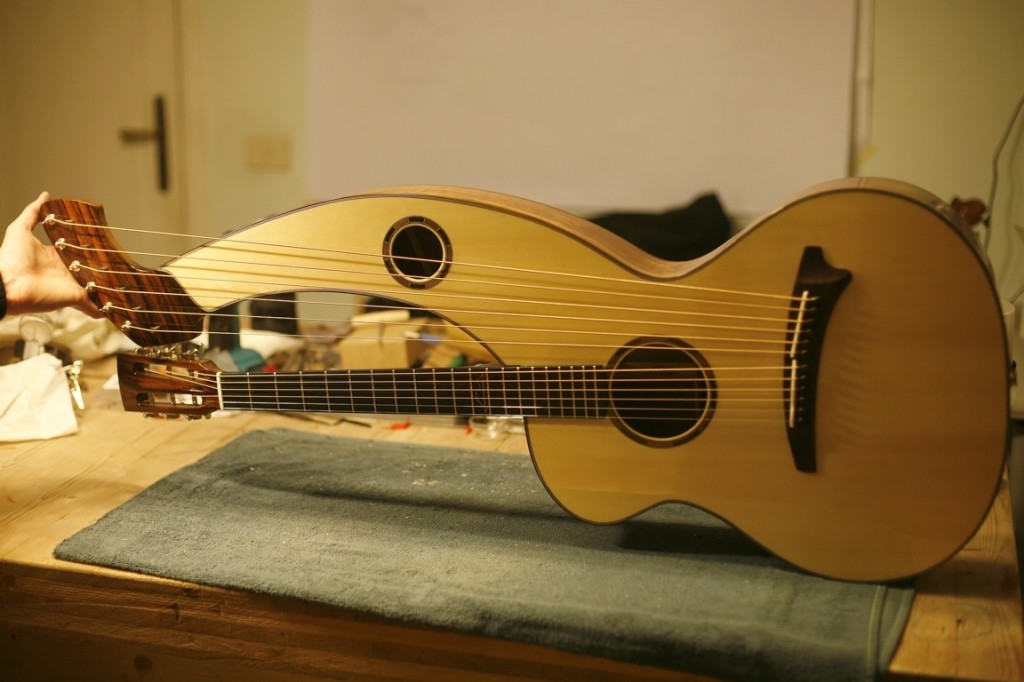 Seymour Duncan Maxmonte Guitars Uses D-TAR for Harp Guitar - Guitar