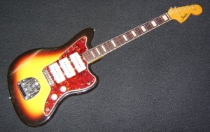 A Jazzmaster with block inlay and 3 pickups: just my cup 'o tea!