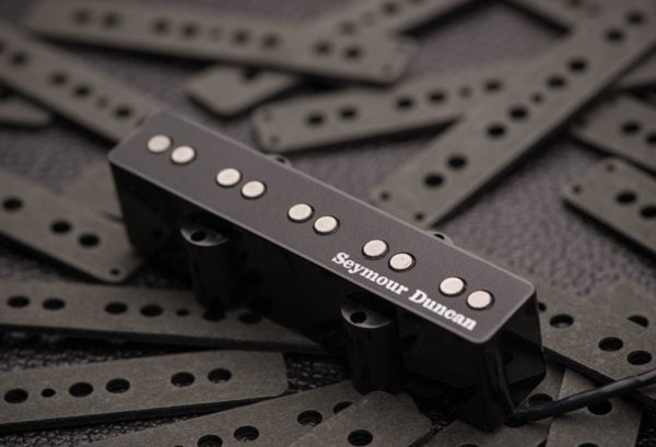 70/74 Jazz Bass 5 String pickup
