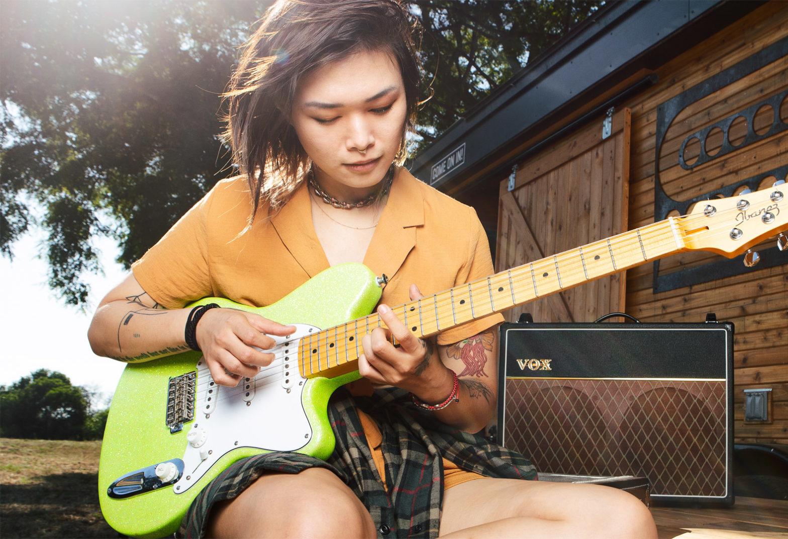 Seymour Duncan Yvette Young - Guitar Pickups, Bass Pickups, Pedals