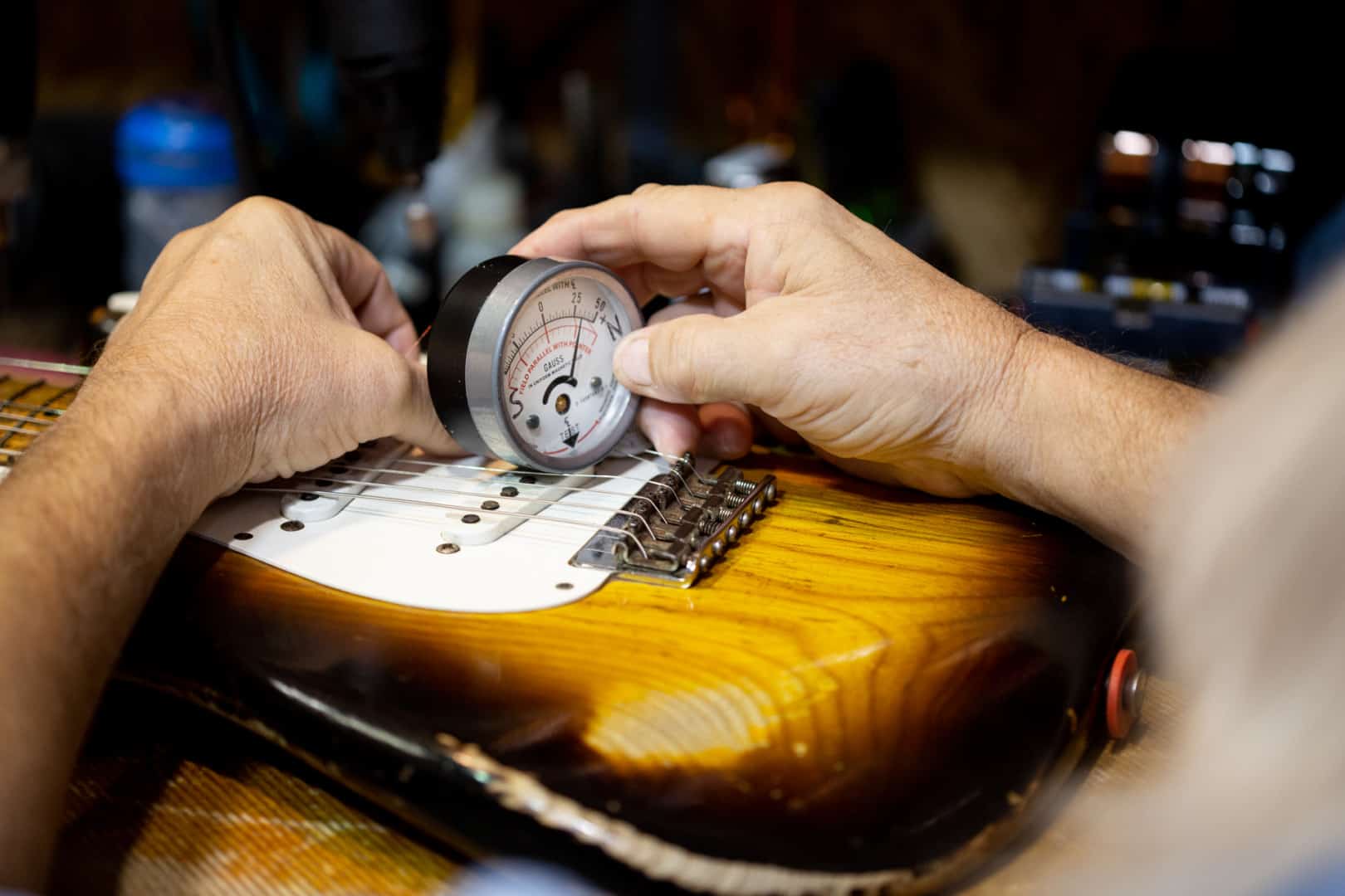 Joe Bonamassa measuring bonnie