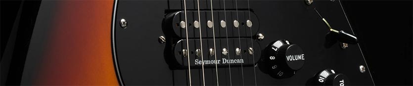 Seymour Duncan Custom humbucker guitar pickup in black